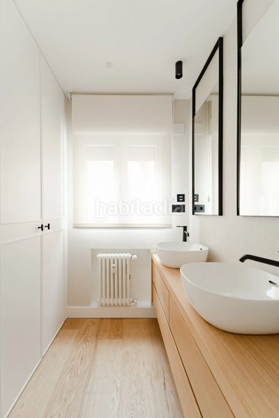 Foto 8068c65f-16af-46b6-986d-102c5058cbd2. Apartament amb calefacció aparcament a Castellana Madrid
