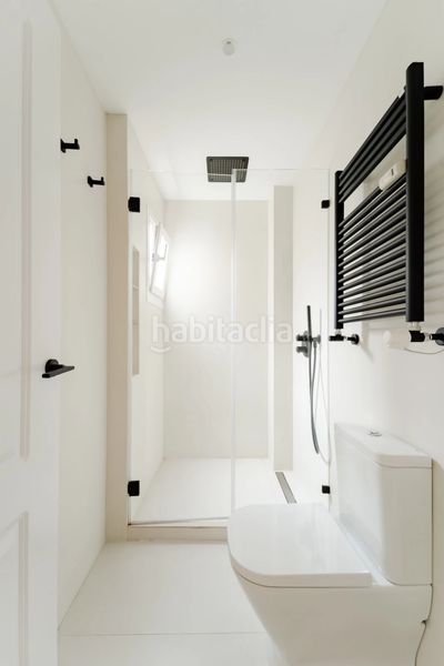 Foto c8c23fb6-f6a2-48bb-87ef-275016004c63. Apartament amb calefacció aparcament a Castellana Madrid
