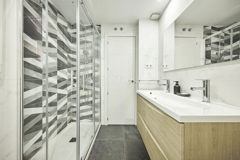 Foto 6611be0a-49f2-4b2e-b31b-6224d4d64e85. Apartament amb calefacció aparcament a El Viso Madrid
