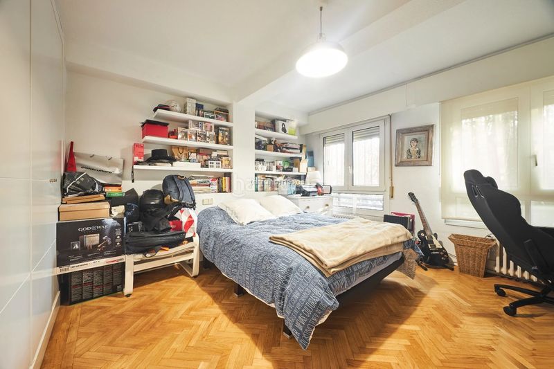 Foto 79f9c632-e5c7-4ef4-86f5-b8f879037a4b. Apartament amb aparcament a El Viso Madrid
