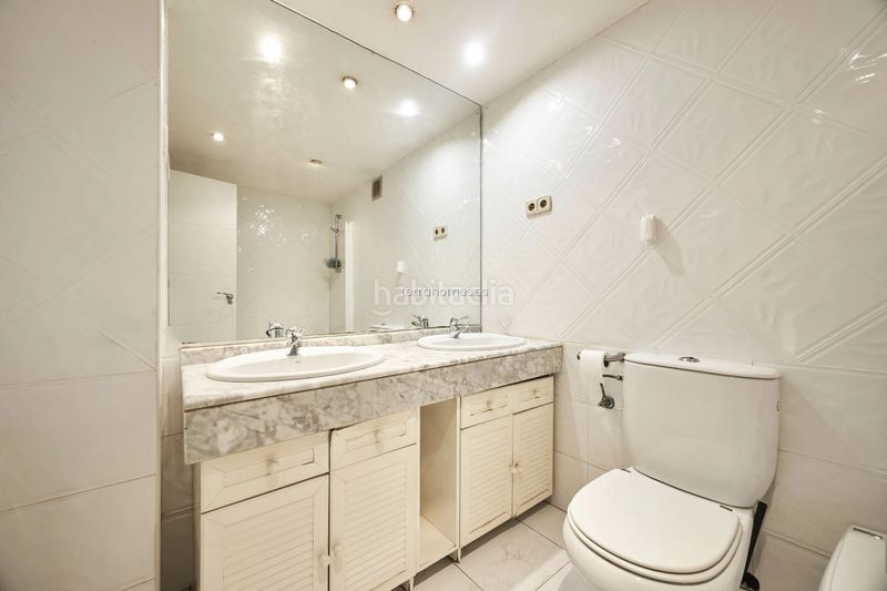 Foto 7bd0b10c-655f-41ad-baa5-8968946d299d. Apartament amb aparcament a El Viso Madrid