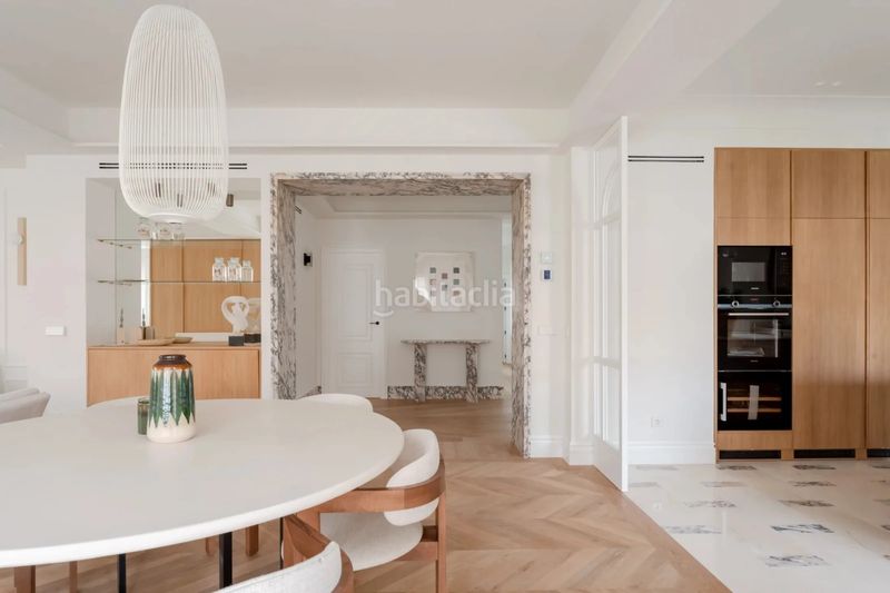 Foto 4e0df474-c0b7-47e6-84f6-10e5038d1279. Apartament amb calefacció aparcament a Castellana Madrid