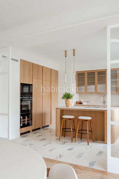 Foto 689ed6a7-4fe6-4a95-8e49-aa20700b1d8c. Apartament amb calefacció aparcament a Castellana Madrid