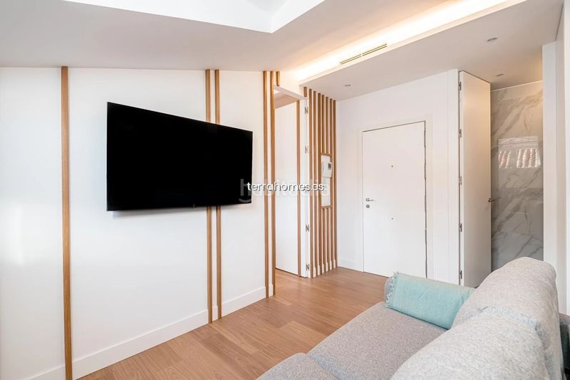 Foto 984928c4-08e8-4a26-9075-d22aab445b19. Apartament a Cortes-Huertas Madrid