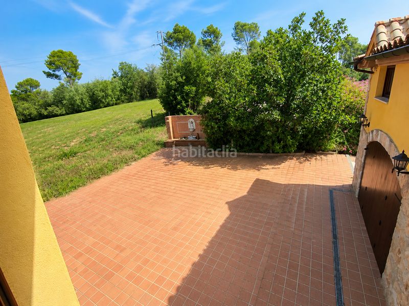 Foto a6a6f31a-ca6a-4b54-8cad-623d99958d4a. Casa amb xemeneia calefacció aparcament a Mas Rampinyo - Montcada Nova - Carrerada Montcada i Reixac