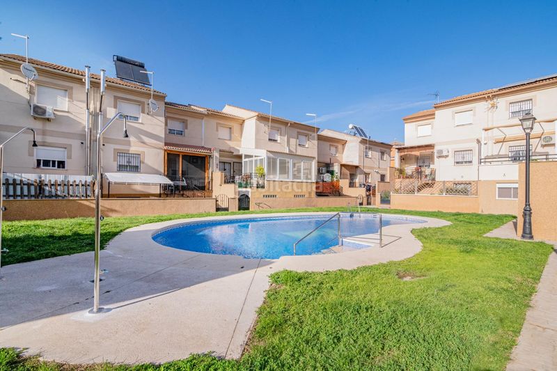 Foto 16d7d482-d3fd-45bc-b920-ff91ee7415e6. Casa adossada a calle andalucia a Cijuela