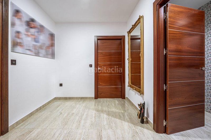 Foto ca348d43-4d81-43f1-bedf-3dffa590a004. Edificio in Güéjar Sierra