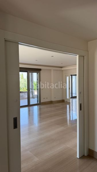 Foto b486a38b-0144-41e4-b96e-9bfd42881743. Chalet dans Cájar
