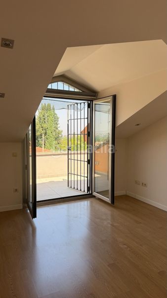 Foto d0b82838-70eb-4757-9b70-c11ad537e4fe. Chalet dans Cájar