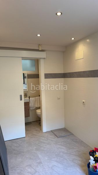 Foto f0fbf429-d97f-40a9-b6ba-7135259e6d05. Chalet dans Cájar