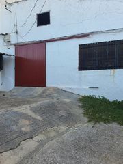 Nave industrial  Calle cuesta de las fuentes. Oportunidad de nave secadero de jamones