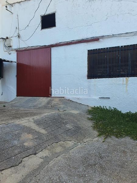 Foto 5922b009-3c7f-4486-b457-09d1e11983a1. Bâtiment à usage industriel dans Colomera