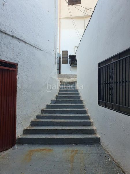 Foto d4f43a15-01ef-480a-b968-ad20db219f52. Bâtiment à usage industriel dans Colomera