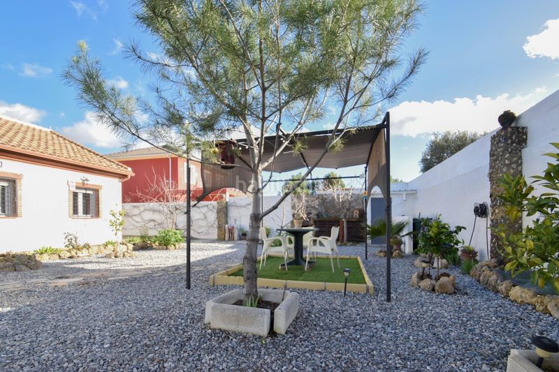 Foto e22705eb-db7d-4125-9455-456f15712448. Casa con parcheggio in Atarfe