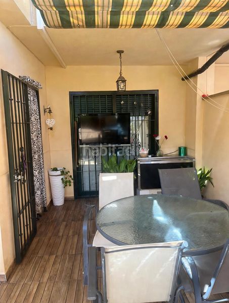 Foto de5820fe-55c3-4f26-b8c9-30ea18a321f2. Casa adossada a rosa chacel 14 a Urbanizaciones Alhendín