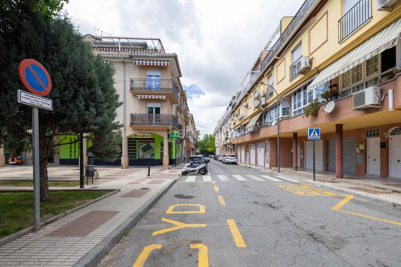Foto fbbd3a77-f1ec-4ac6-ae94-f52d535ca700. Casa adossada amb aparcament a Maracena