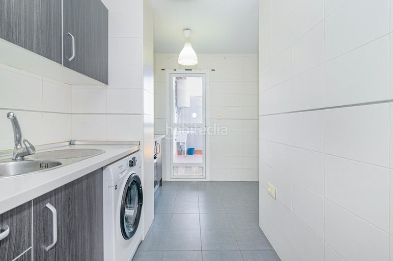 Foto 265c58da-a9da-4321-81ae-4aa16e952635. Flat with parking in Cijuela