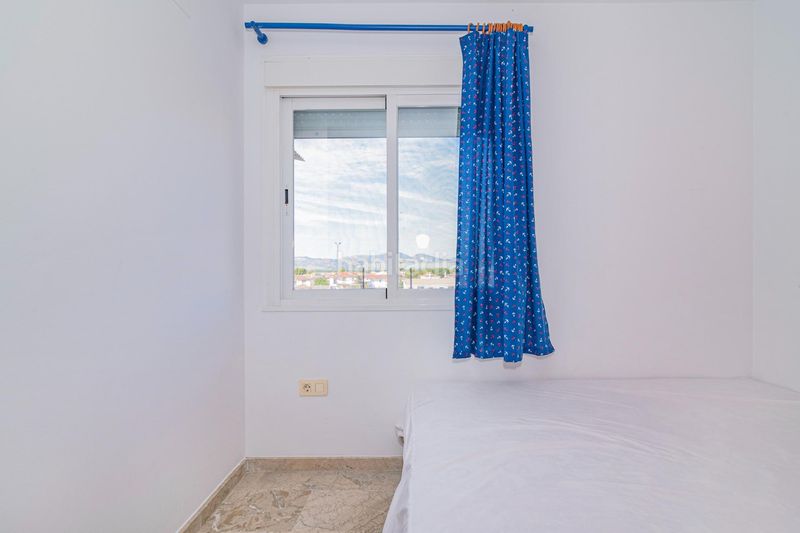 Foto b984b0ea-fceb-48e7-af21-492a8765c1d9. Flat with parking in Cijuela