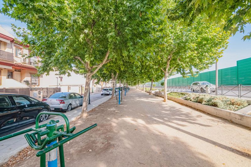 Foto cce95cc3-850a-47e1-92f7-63002f2a4975. Flat with parking in Cijuela