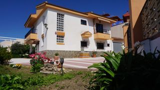 Haus en Calle calle hortensia 24. Chalet independiente en cajar parcela 1105 m2 piscina pista balo