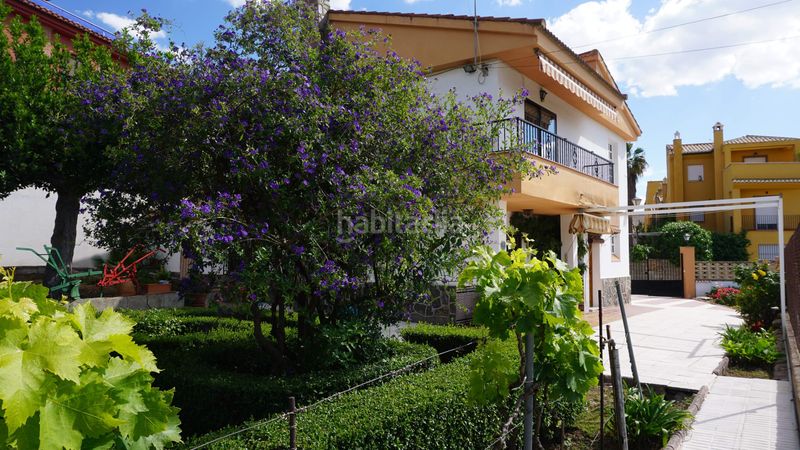 Foto 10d7ade1-f994-4f59-911d-9635c52d2587. Casa a calle calle hortensia 24 a Cájar