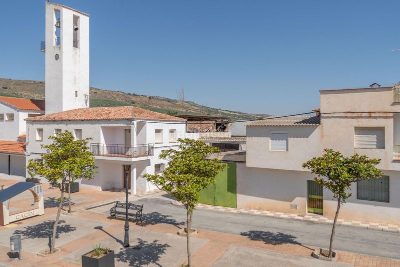 Foto a5f02fd9-5821-410a-83a8-11bf7e0ec963. Casa in Cacín