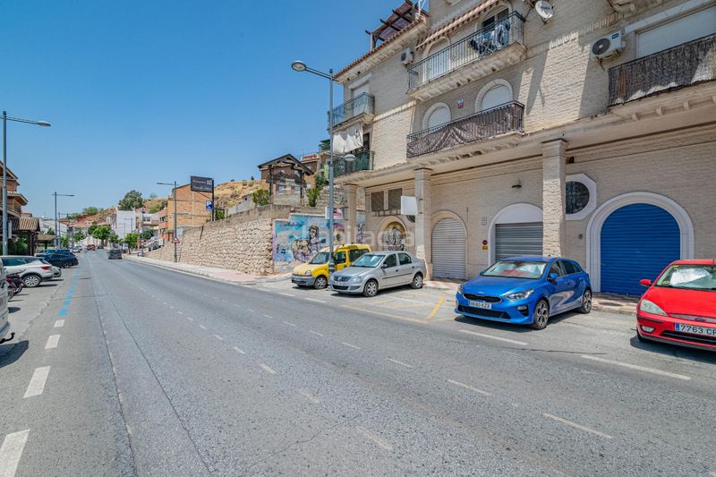 Foto 4247becd-6c1f-4c84-95d6-7925120d8517. Local comercial a Cenes de la Vega