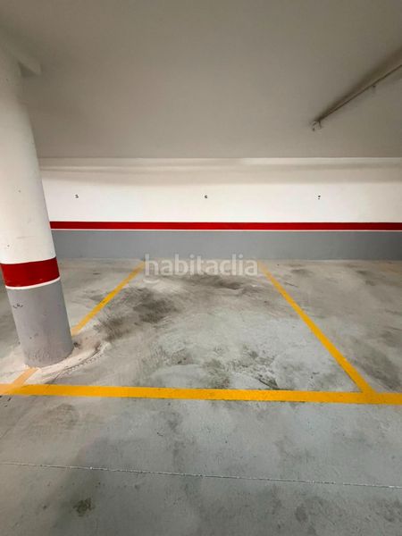 Foto 4aa5cc33-dd8f-44ef-a712-7e85a40bcea7. Aparcament cotxe a Cijuela