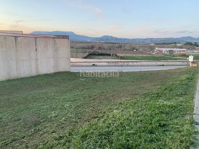 Foto 98e0b250-5563-46b6-8e47-83962f260ea6. Terreny residencial a Láchar