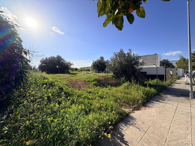 Foto b67f6c96-e83b-4d9a-8e74-c6328f45df73. Terreny residencial a Atarfe