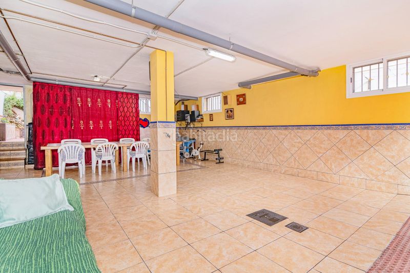 Foto b14a28f2-6d32-4932-b787-1a93dbd9230b. Casa aparellada a carretera illora 35 a Íllora