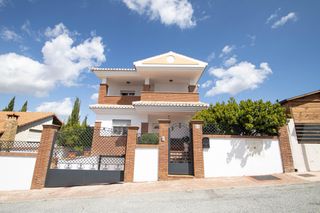 Haus  Calle fuente enca�a. Chalet independiente con piscina