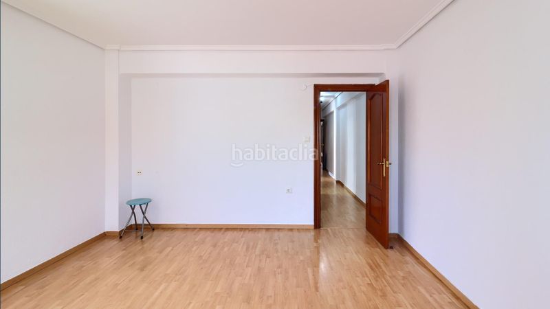 Foto eac1747c-e05b-4843-943b-ae9a5ef76a4c. Àtic amb calefacció aparcament a Las Islas Sagunt