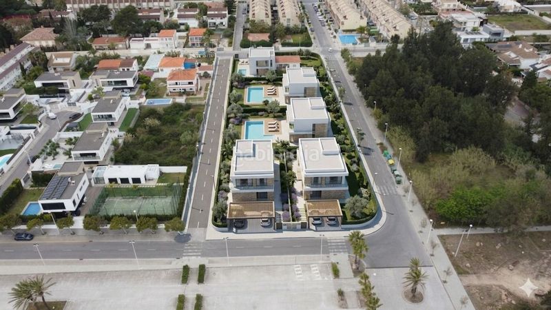 Foto b28c3e09-9661-483e-9678-cd306f15de22. Finca rústica a calle tucà 2 a Corinto-Almardà Sagunt