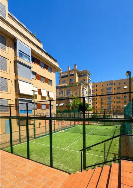 Foto fd97a9ce-2c78-4a50-be9f-8365dab30f76. Pis amb calefacció aparcament piscina a Sanchinarro Madrid