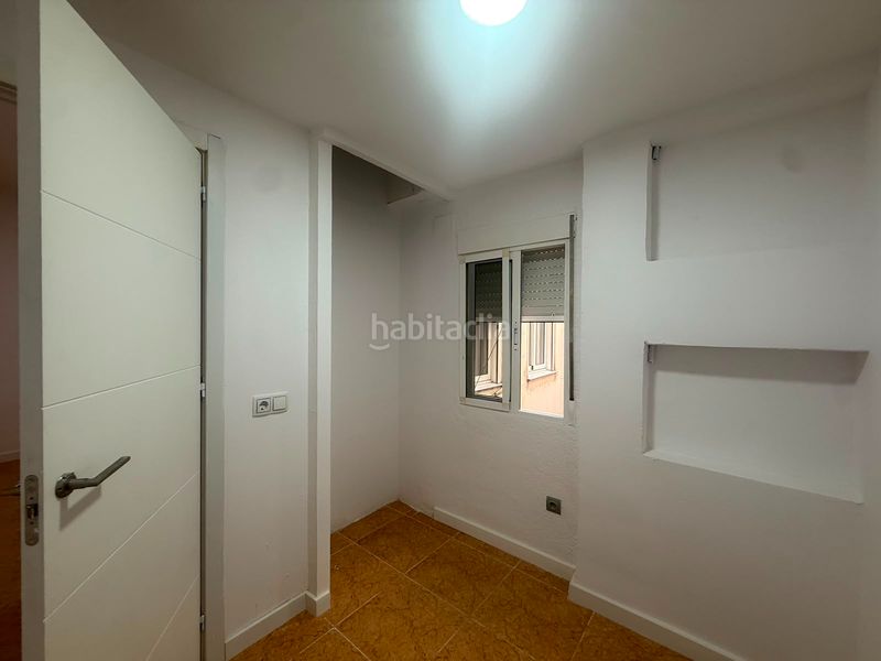 Foto bdb45b0d-5480-48e8-971f-0c10419aec39. Rent flat in Cardenal Benlloch Mislata
