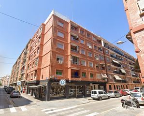 Piso  Carrer de l'arquitecte tols�. Piso para invertir en orriols