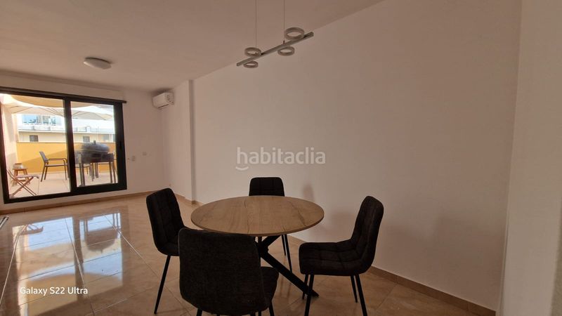 Foto 4f5c6d80-75d6-43e3-ad76-47fe9d658704. Lloguer apartament a calle de la virgen de la almudena 12 a Benidorm