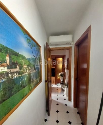 Foto 3b0d7f20-d35c-43a3-ada1-cb1130611fb6. Chalet  en venta ( ) en Deltebre