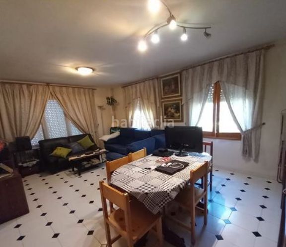 Foto 3e5c0fe8-1da3-49fe-92c3-c8255e0603a9. Chalet  en venta ( ) en Deltebre