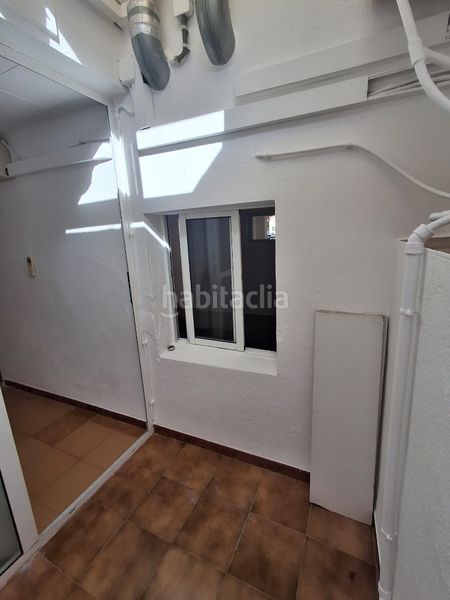 Foto 880b2584-87d3-4d75-9bbf-246b51b1a98f. Local comercial a avinguda catalunya 245 a Aldea (L´)