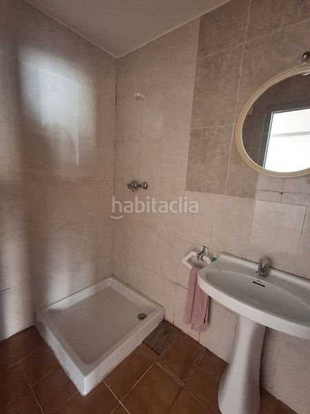 Foto ff214cad-ba7d-48e4-9114-26d460036266. Local comercial a avinguda catalunya 245 a Aldea (L´)
