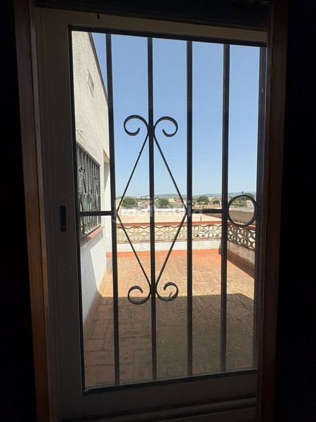Foto a56d1ac8-7e37-4dc0-8ce4-81d654a996f0. Casa a Aldea (L´)