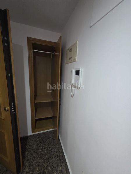 Foto a16fa009-9507-4095-8dd3-52026fdd1b5b. Pis amb calefacció aparcament a L´Illa Perduda Valencia
