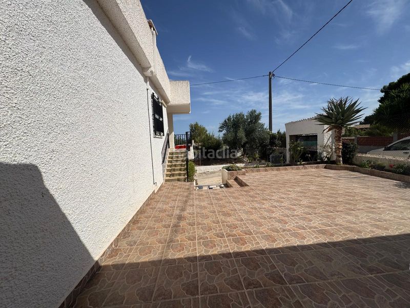 Foto fe001dde-0795-45ef-9c3b-d7756dd1b214. Chalet con camino piscina in Urbanizaciones Llíria