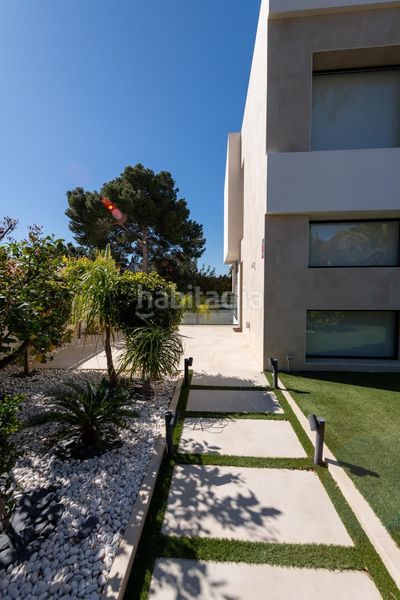 Foto a3d426bd-4457-40a9-89d6-afcfb835a2d7. Xalet amb aparcament piscina a Playa Muchavista Campello (el)