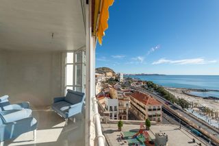 Flat en Raval Roig - Virgen del Socorro. Magn�fica vivienda en primera l�nea con vistas al mar !!!