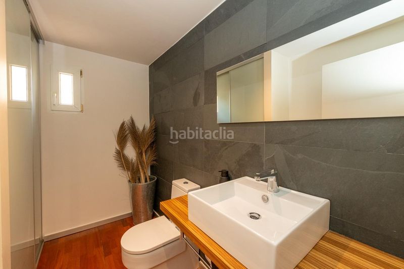 Foto f52eab93-5904-473f-9a66-5496d1475cab. Casa adossada amb calefacció aparcament piscina a Alicante