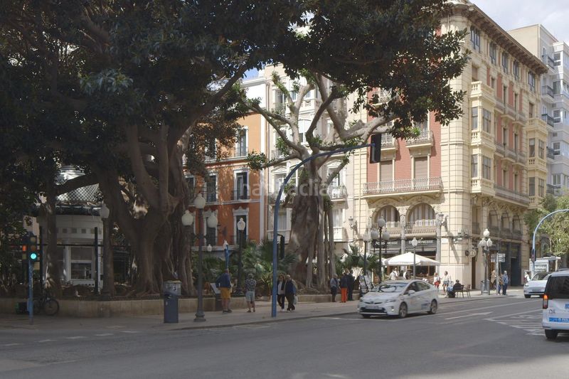 Foto cd08a69c-b03d-4e74-aaee-0c744cb83ad1. Pis a Mercado Alicante