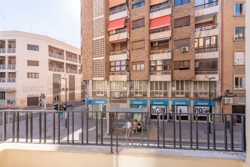 Foto e0ad0c15-3889-4777-a422-f7d9a6b39770. Pis a Carolinas Altas Alicante